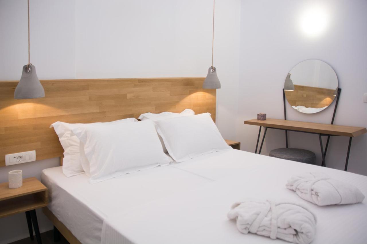 Amphitrite Suites Santorini Vóthon Buitenkant foto