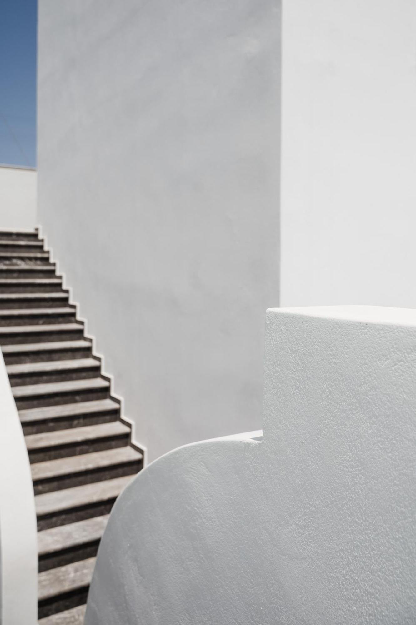 Amphitrite Suites Santorini Vóthon Buitenkant foto