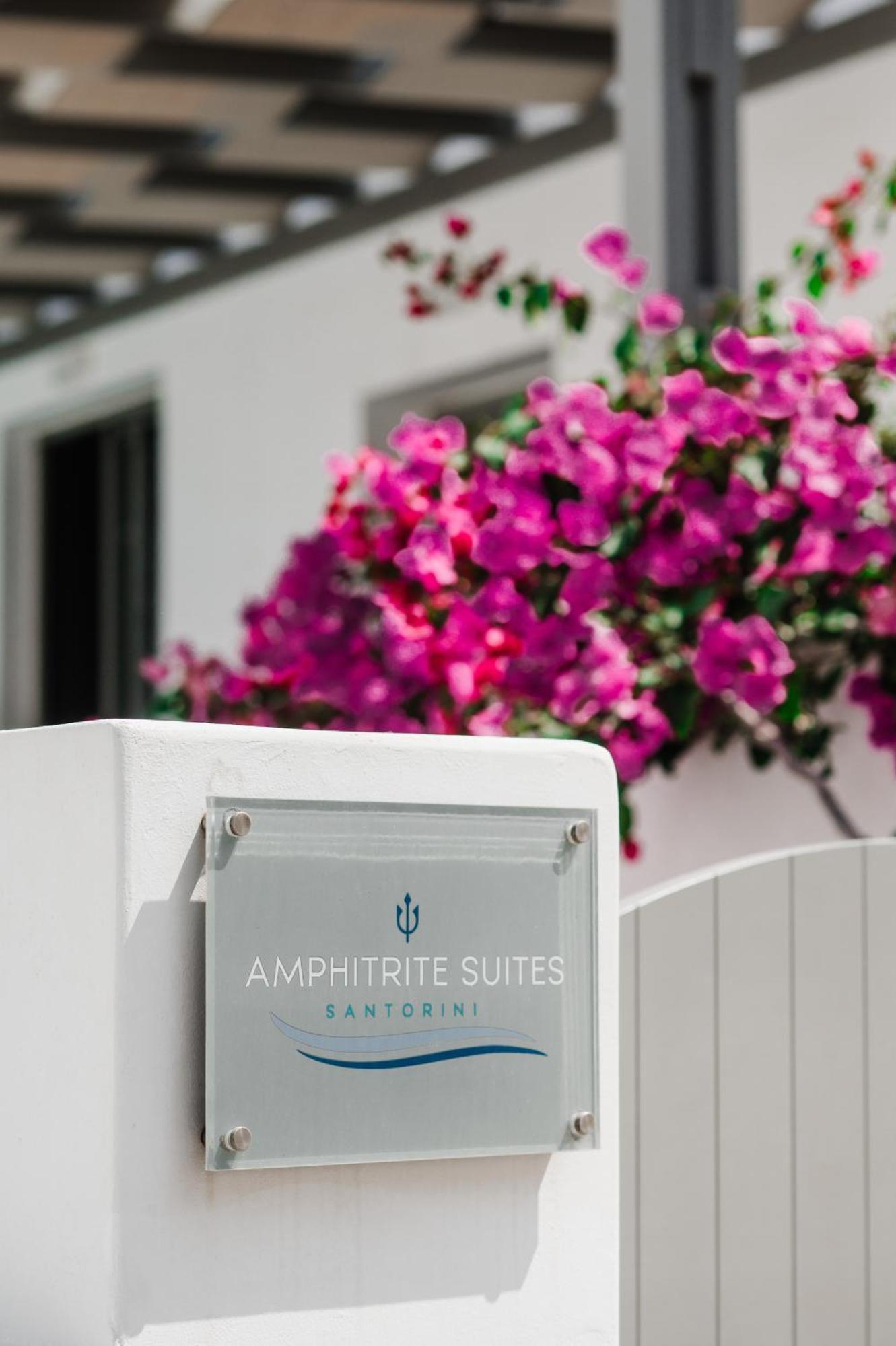Amphitrite Suites Santorini Vóthon Buitenkant foto