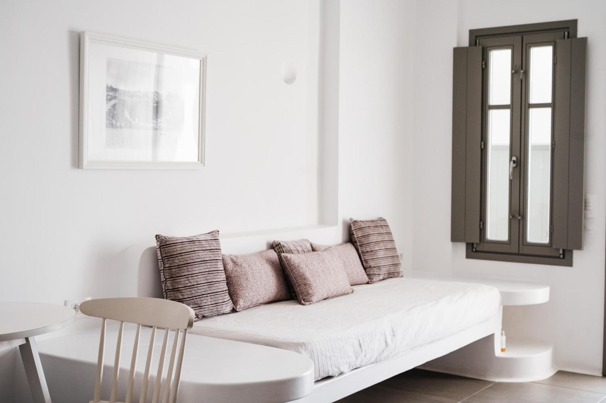 Amphitrite Suites Santorini Vóthon Buitenkant foto