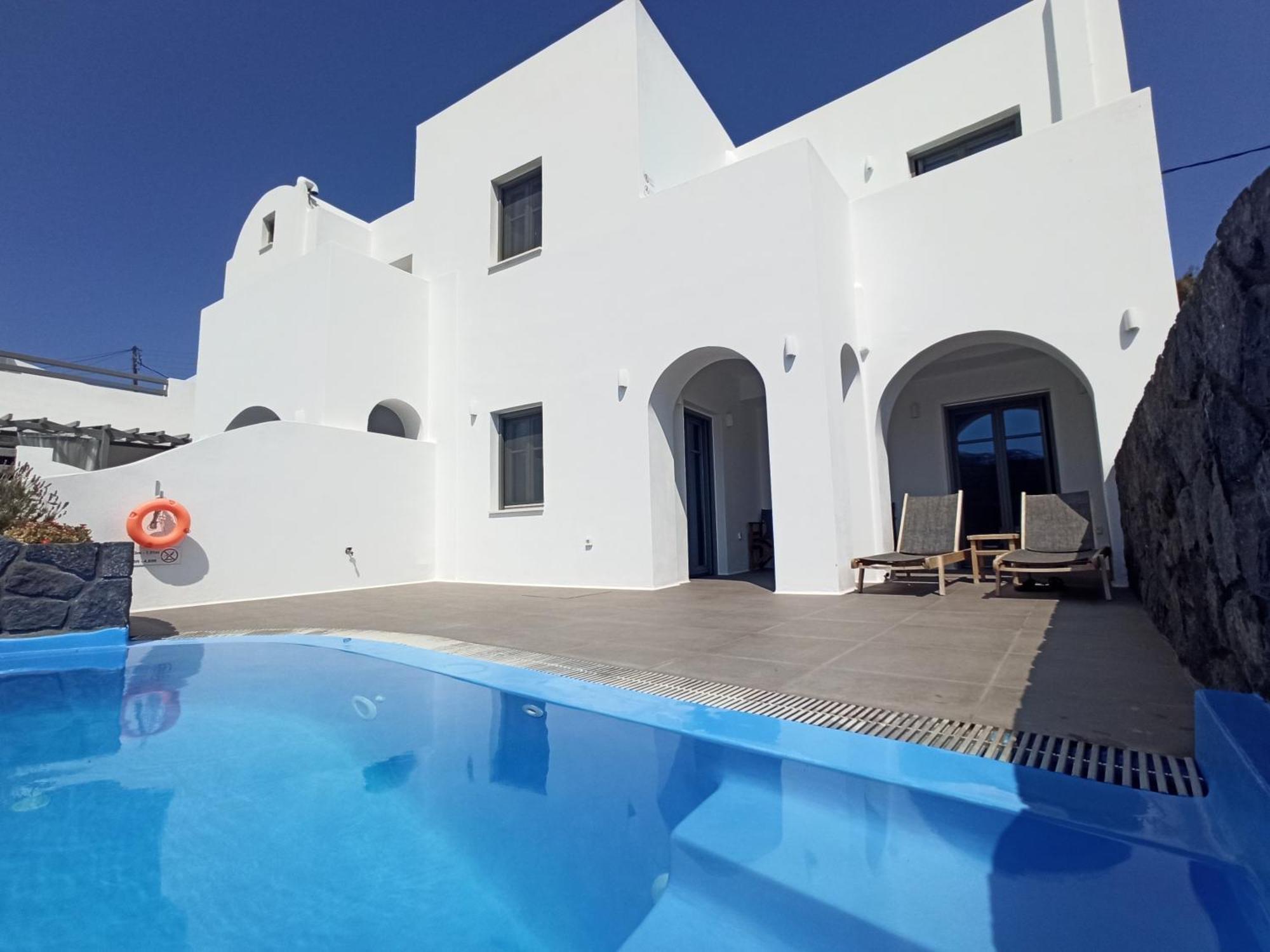 Amphitrite Suites Santorini Vóthon Buitenkant foto