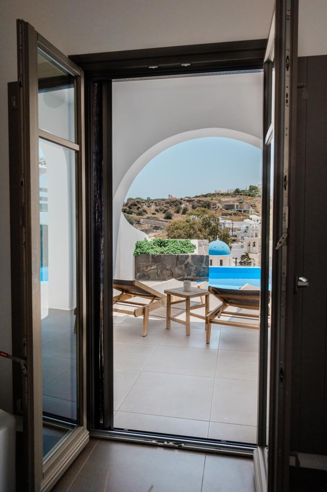 Amphitrite Suites Santorini Vóthon Buitenkant foto